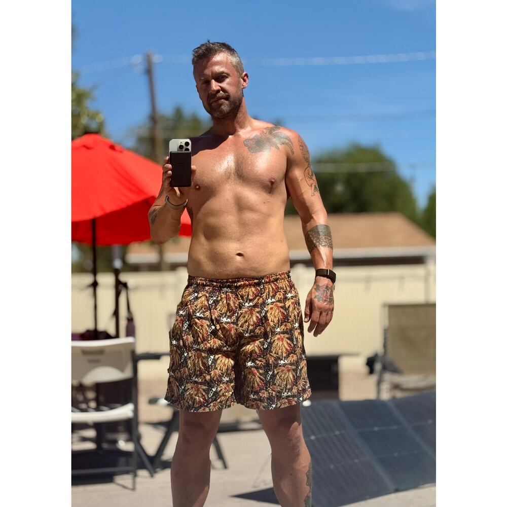 Vintage 90s Big Dogs Men's Large Tropical Palm Tree and Dogs Design Swim Trunks